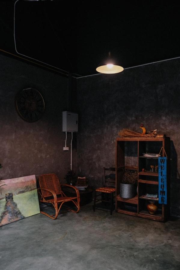 Baannokhook Home&Cafe スラート・ターニー エクステリア 写真